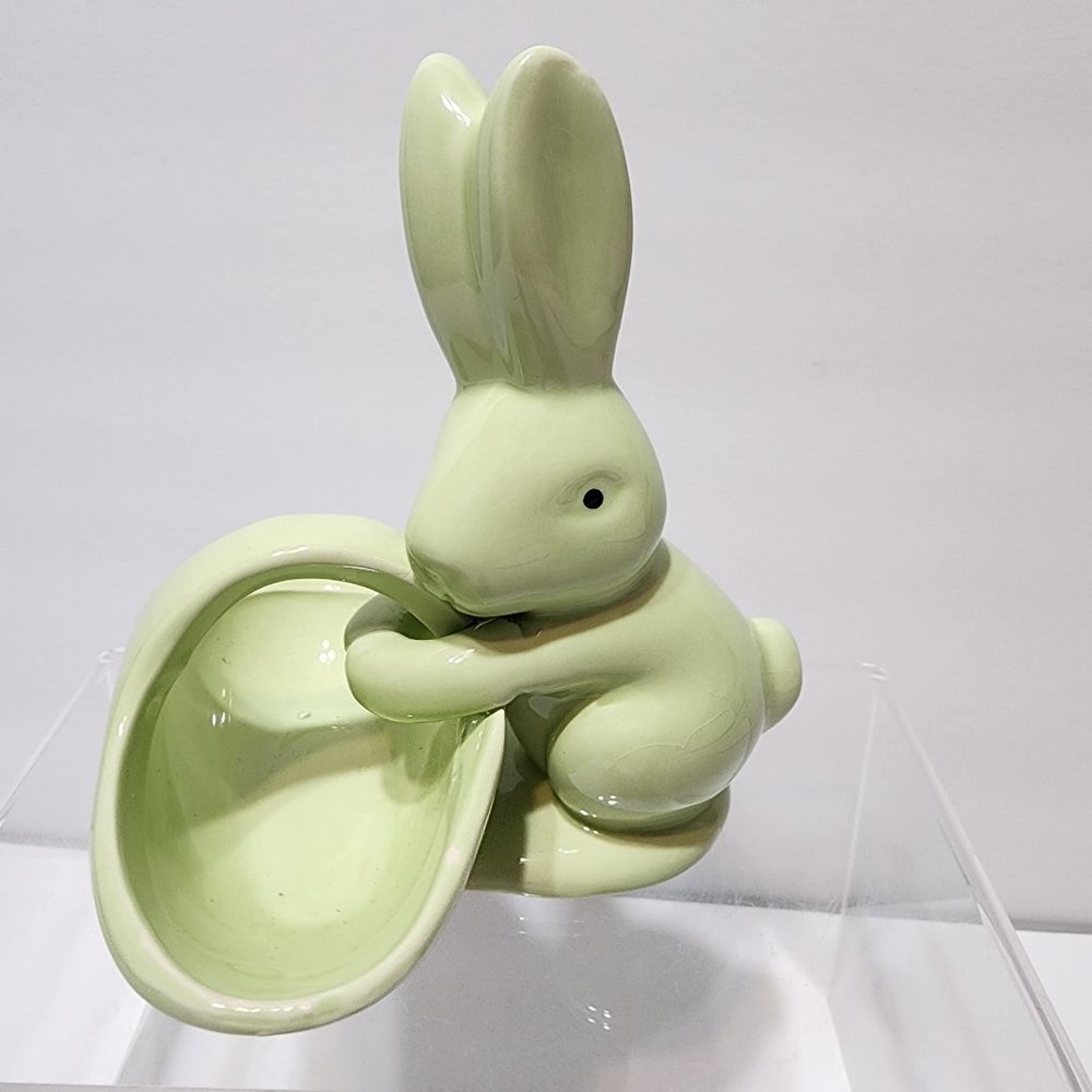 Green Ceramic Rabbit Holding Basket Bunny Rabbit Trinket Holder 5"